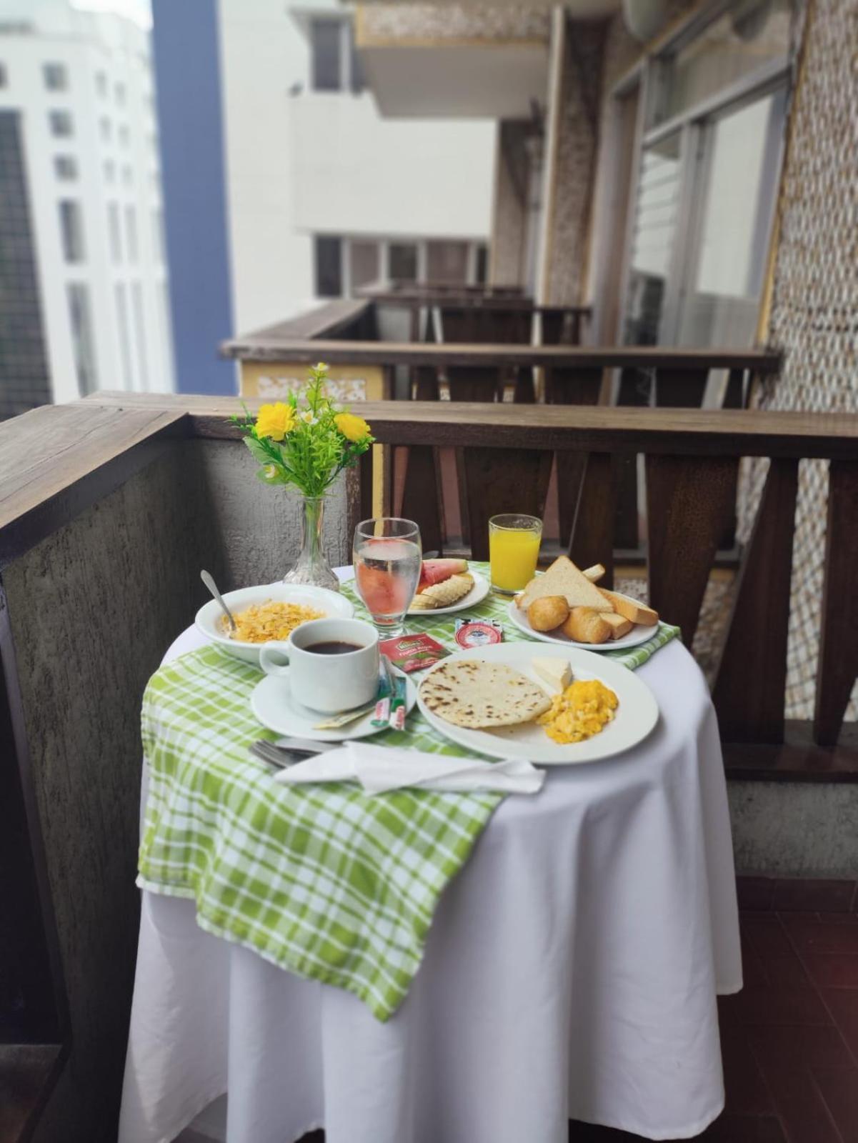Gran Hotel Medellín Eksteriør bilde